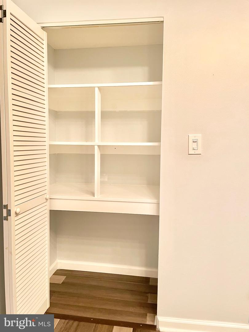 3374 WOODBURN ROAD Unit: 32