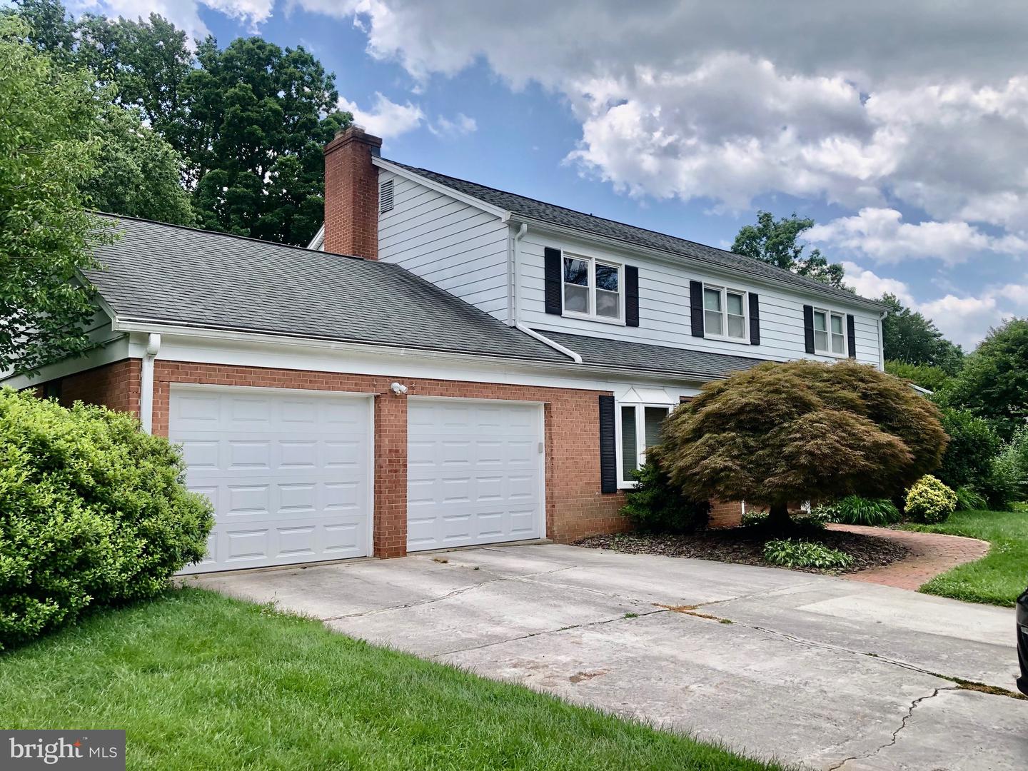 2523 LAKEVALE DRIVE