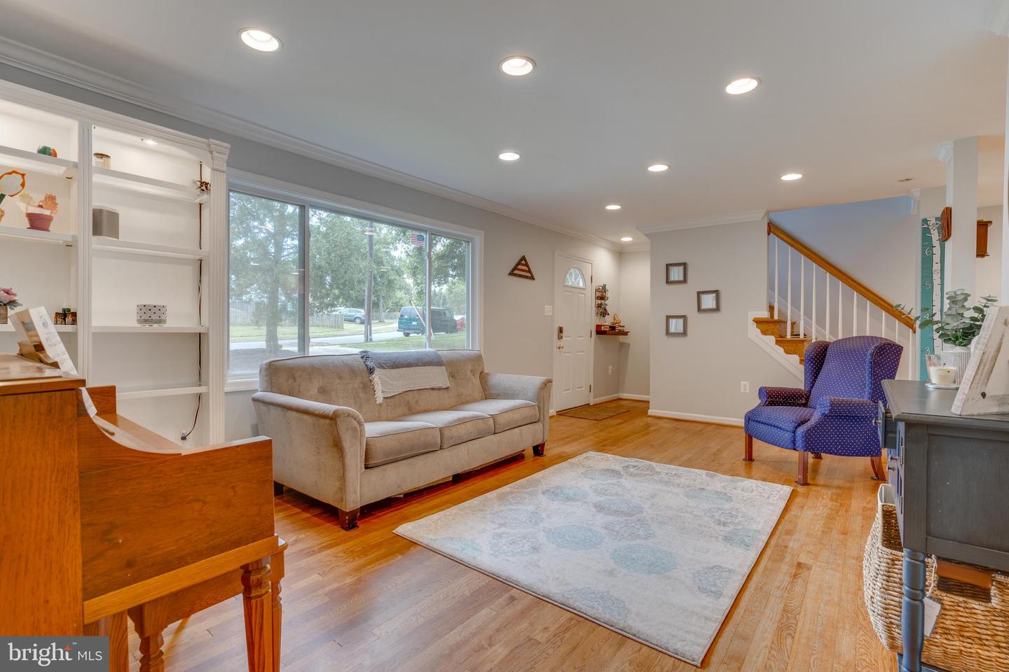 2406 PHILLIPS DRIVE