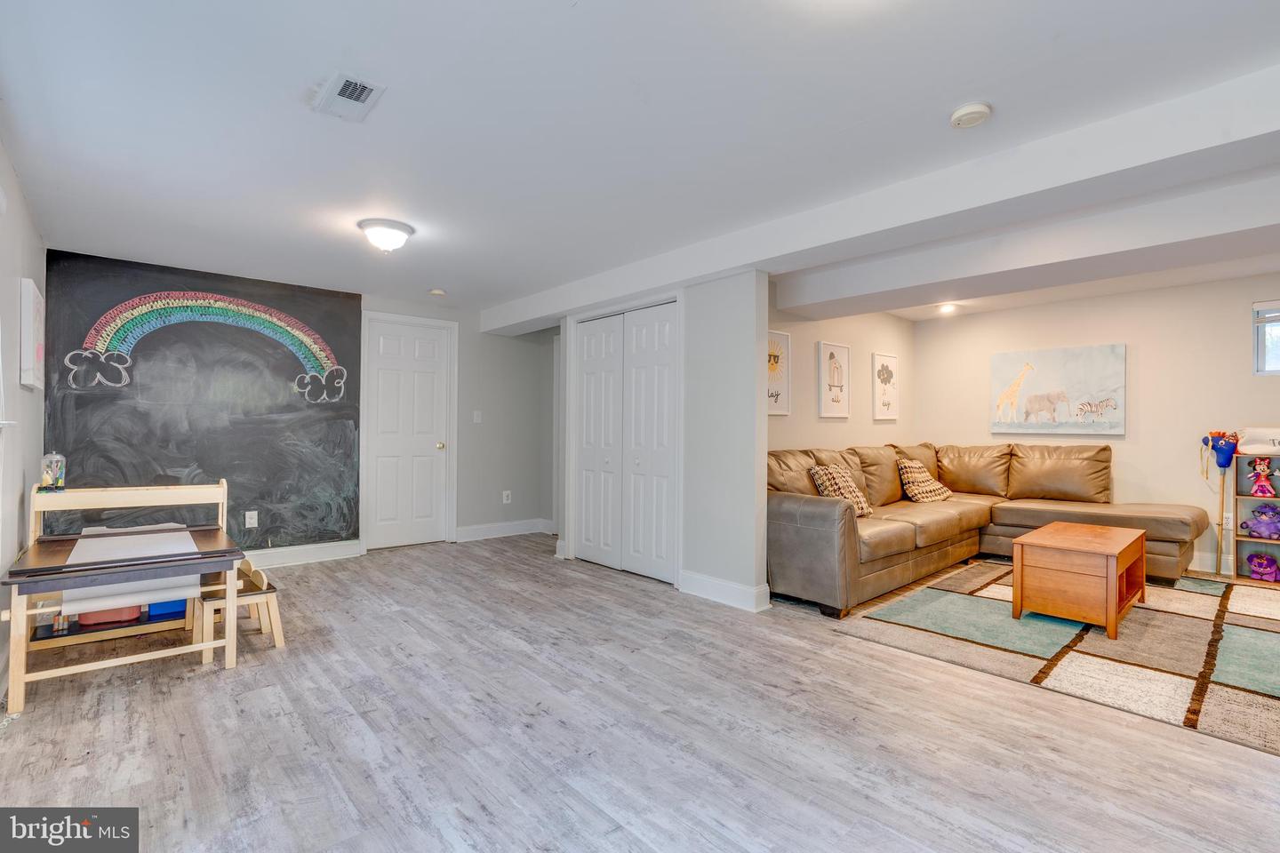 2406 PHILLIPS DRIVE