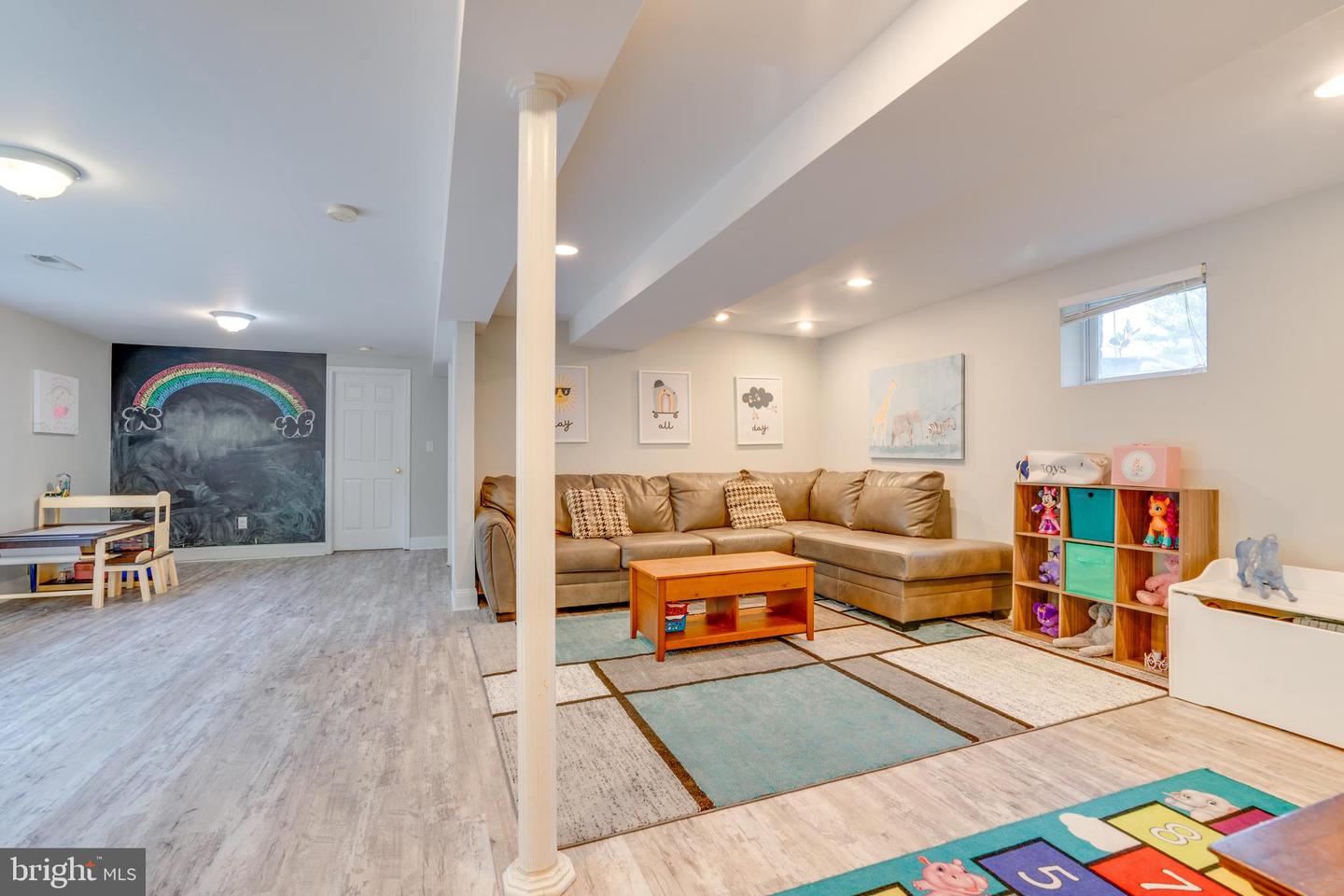 2406 PHILLIPS DRIVE
