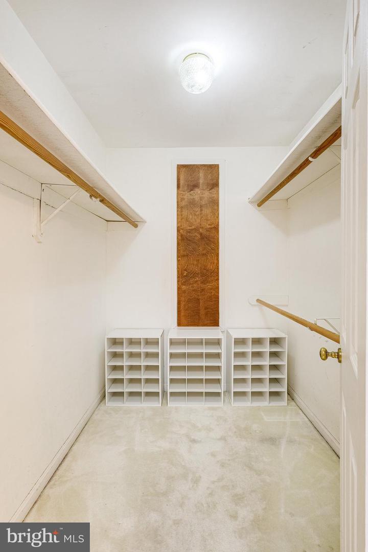 10125 ZION DRIVE