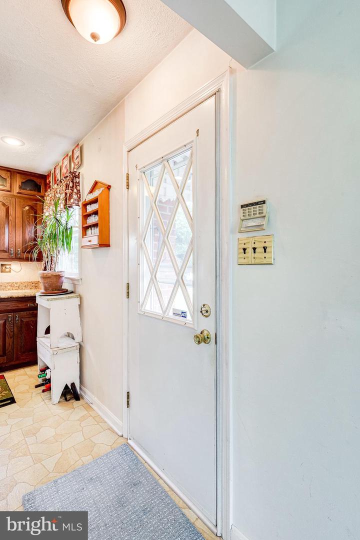 10125 ZION DRIVE