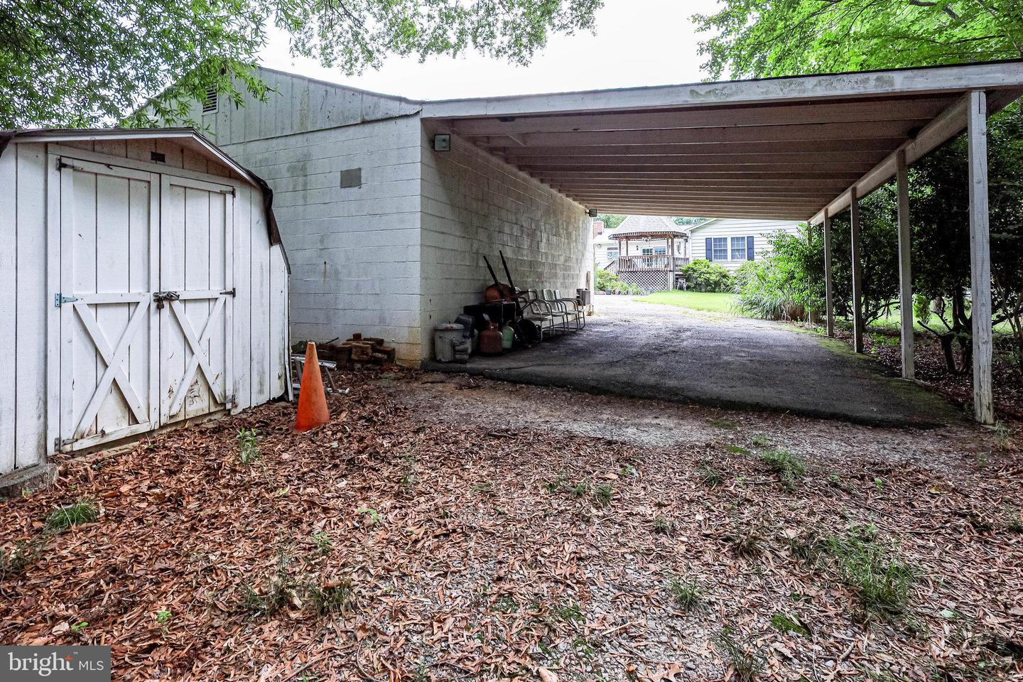 10125 ZION DRIVE