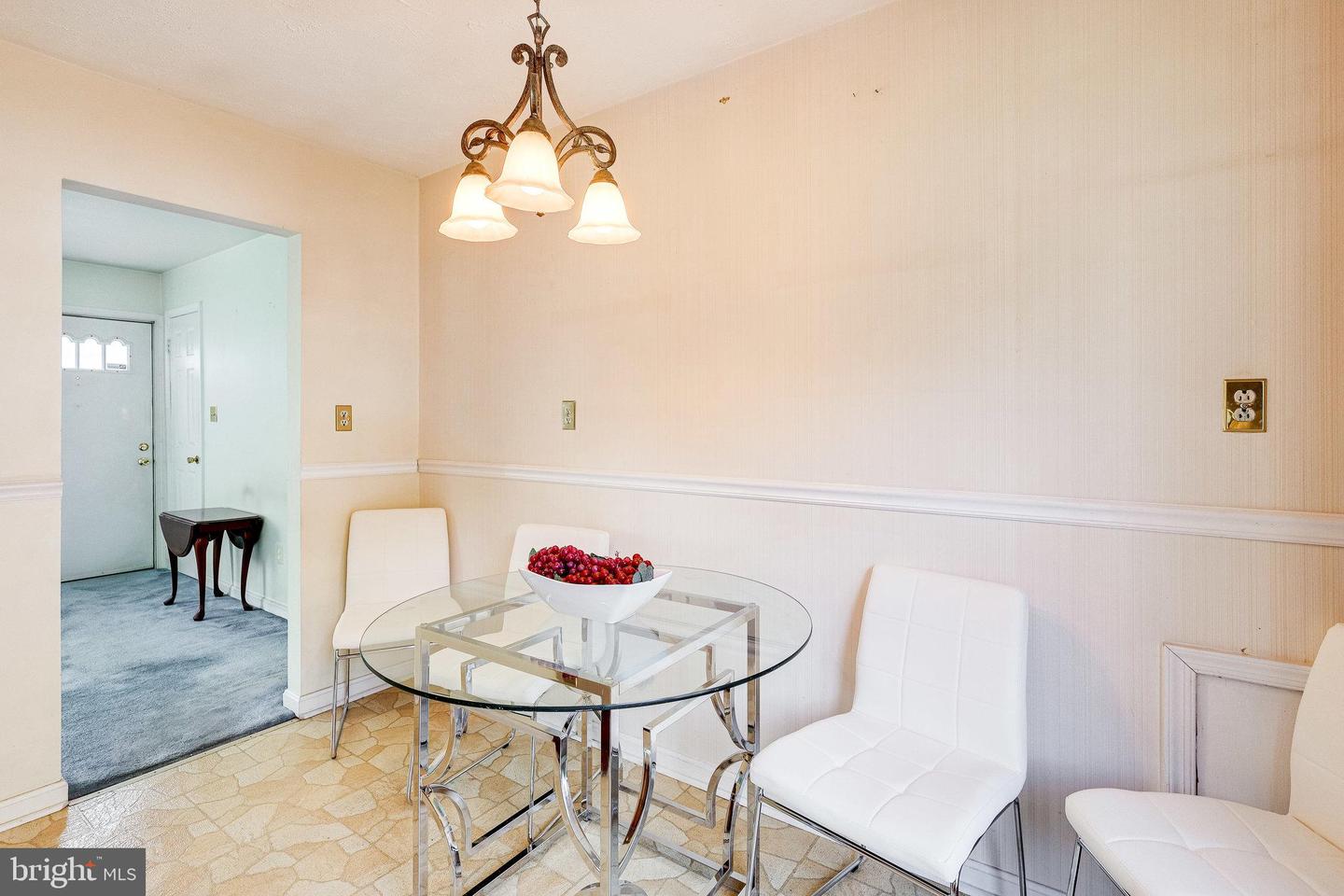 10125 ZION DRIVE