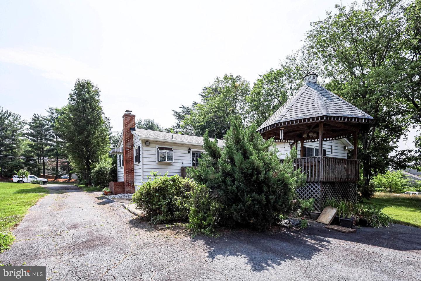 10125 ZION DRIVE