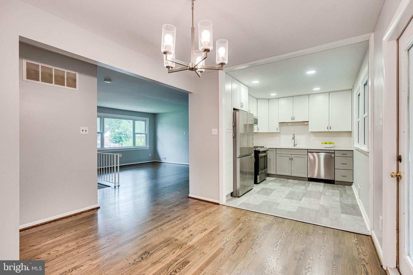 14819 CARLBERN DRIVE