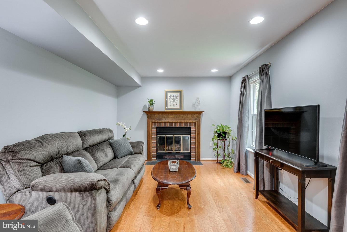 3023 DOWER HOUSE DRIVE