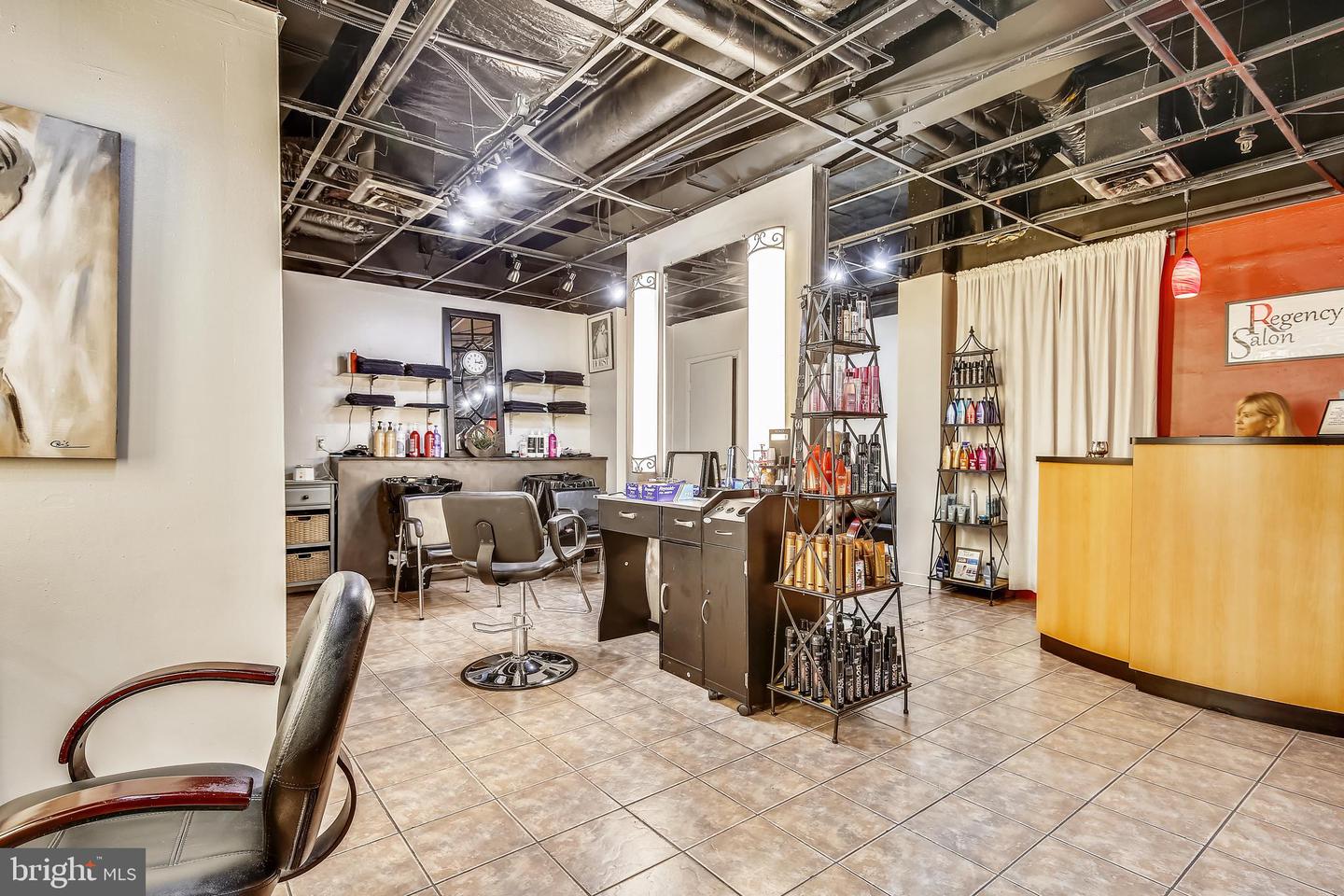 1800 OLD MEADOW ROAD Unit: 311