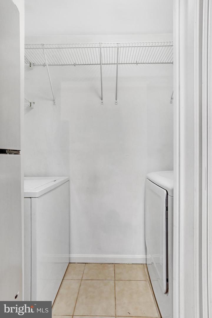 11653 GAS LIGHT COURT Unit: C