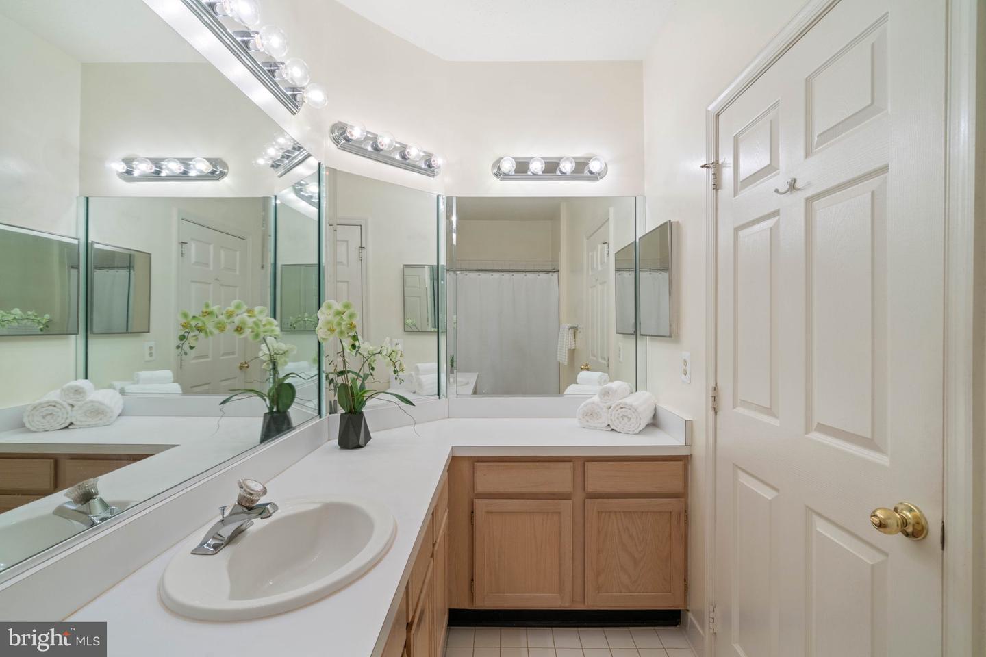 1700 LAKE SHORE CREST DRIVE Unit: 24