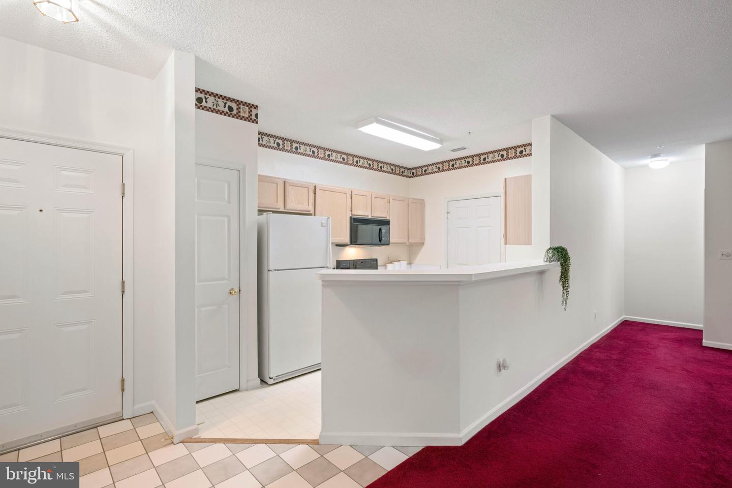 1700 LAKE SHORE CREST DRIVE Unit: 24