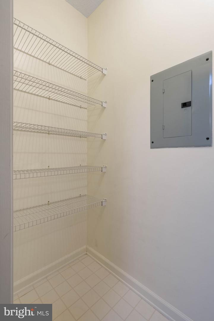 1700 LAKE SHORE CREST DRIVE Unit: 24