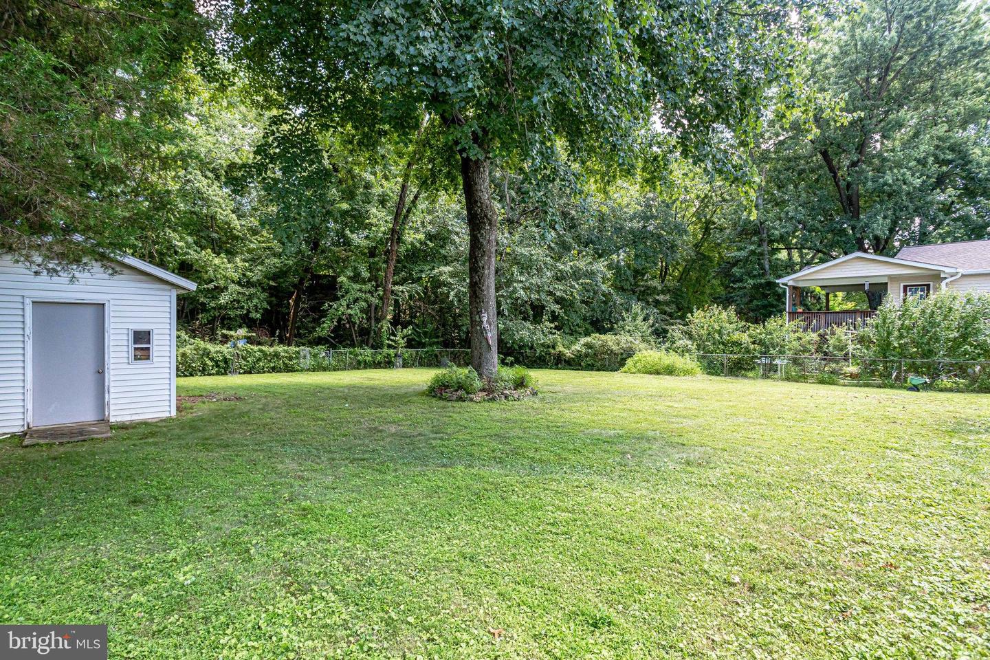 1827 OLNEY ROAD