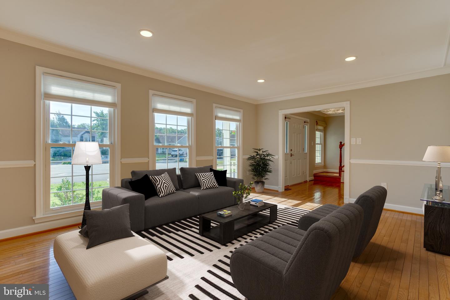 13720 EASTCLIFF CIRCLE