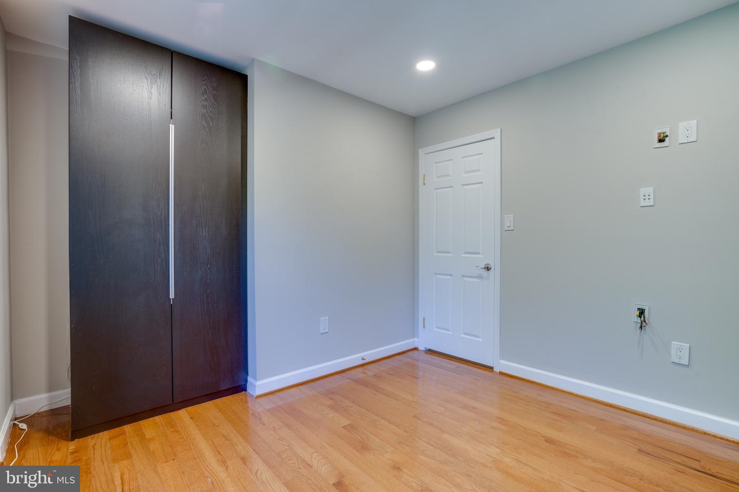 13720 EASTCLIFF CIRCLE