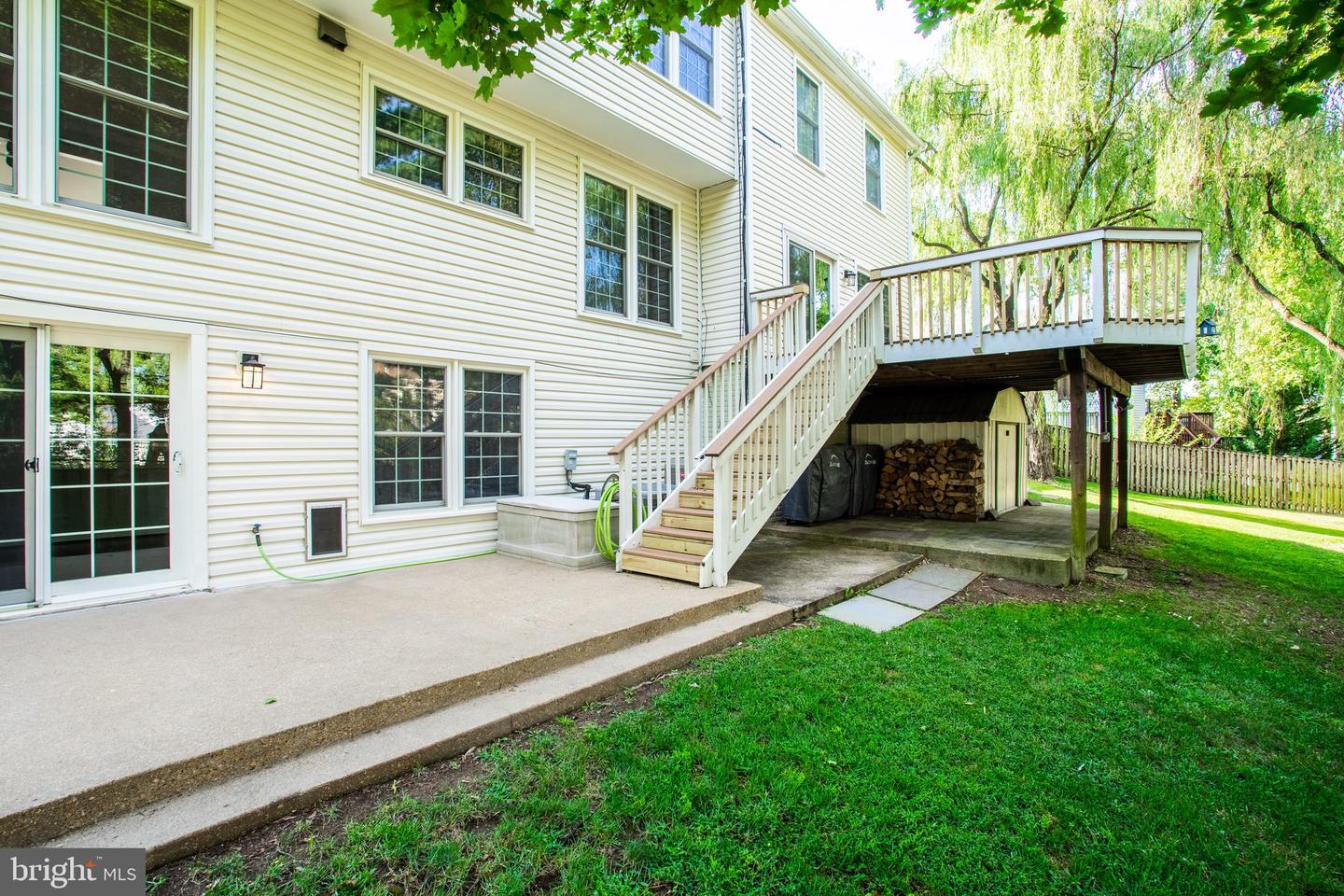 13720 EASTCLIFF CIRCLE