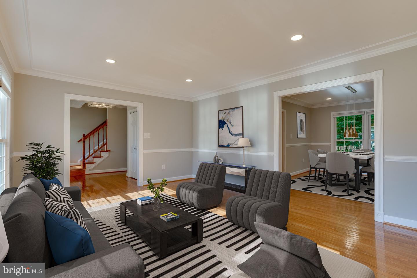 13720 EASTCLIFF CIRCLE