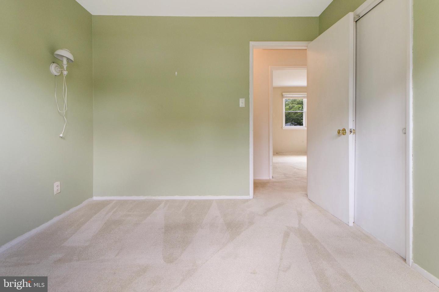 7417 FLORA STREET