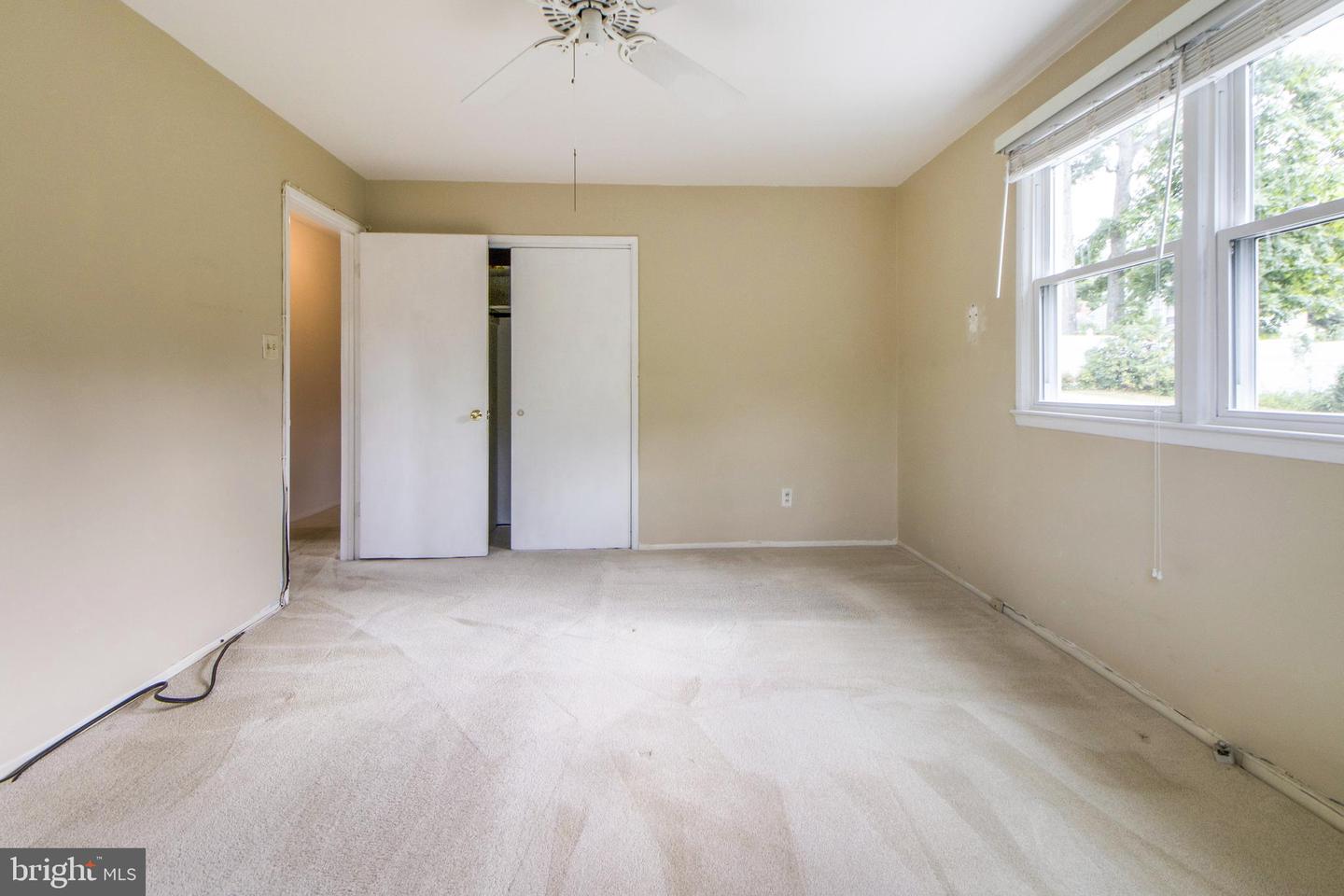 7417 FLORA STREET