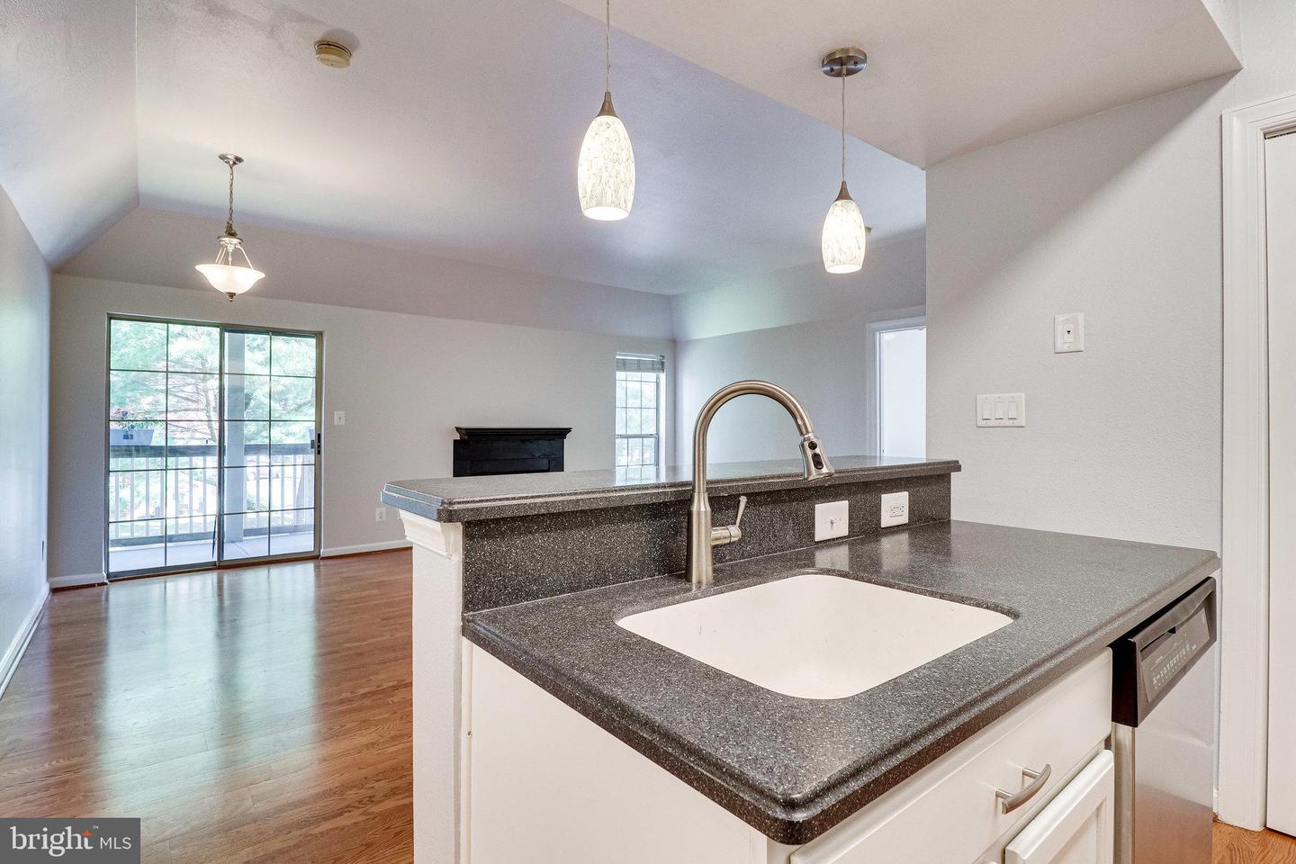 12160 PENDERVIEW LANE Unit: 1728