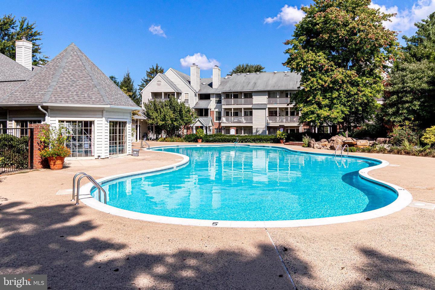 12160 PENDERVIEW LANE Unit: 1728