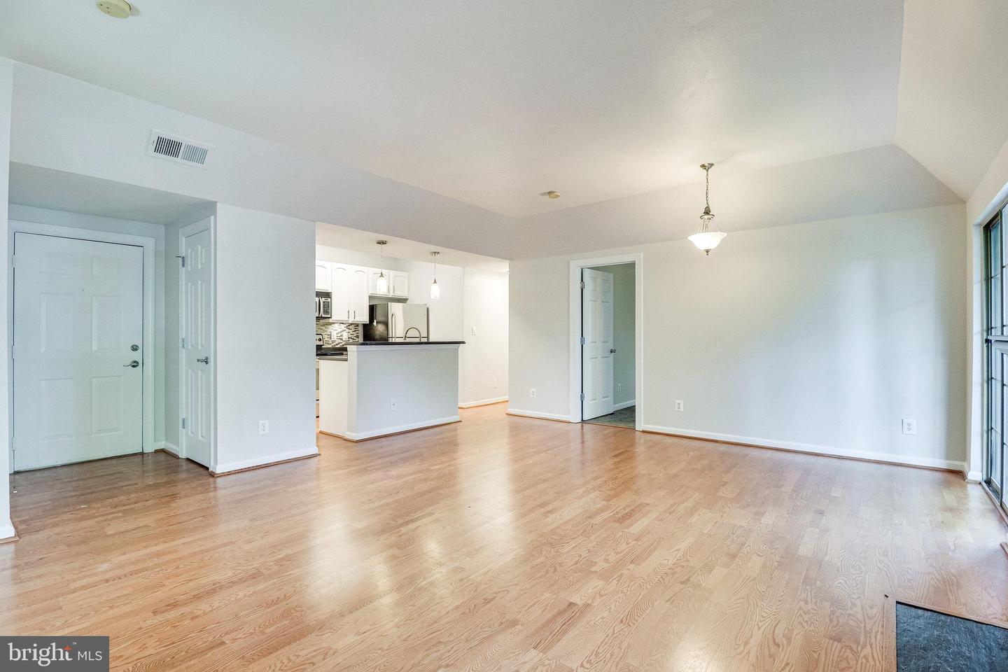 12160 PENDERVIEW LANE Unit: 1728