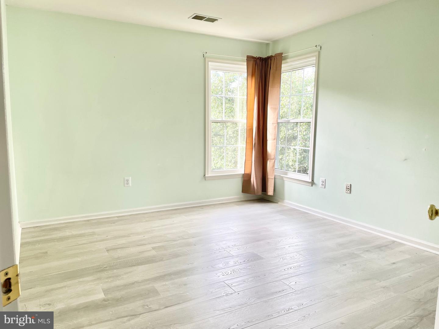 2401 RIPPLEMEADE COURT