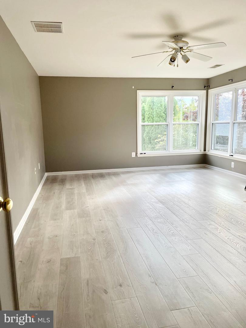 2401 RIPPLEMEADE COURT