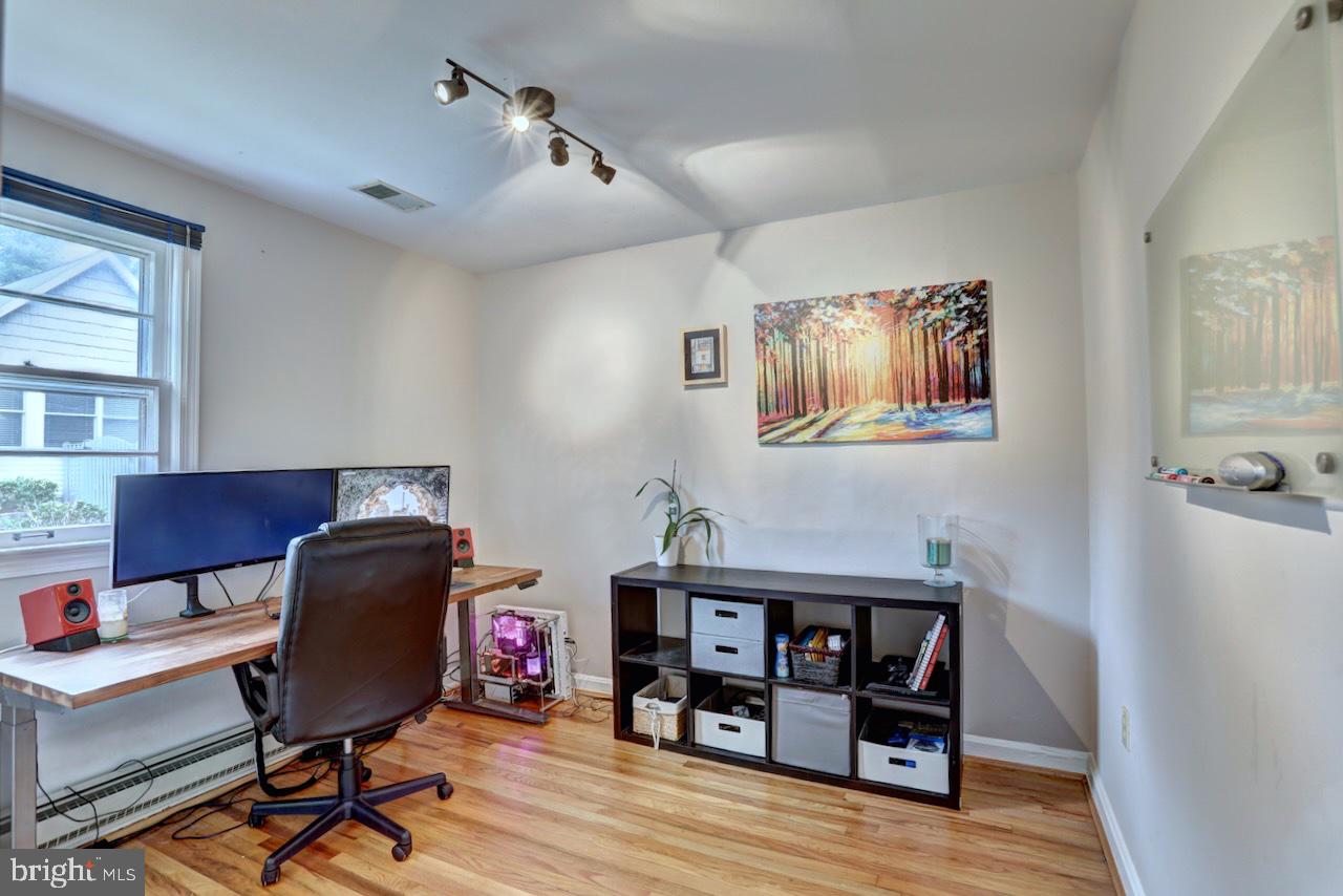 1012 VAN BUREN STREET