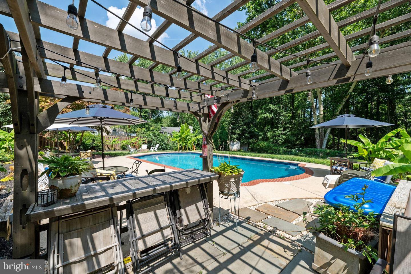 8121 BRIAR CREEK DRIVE