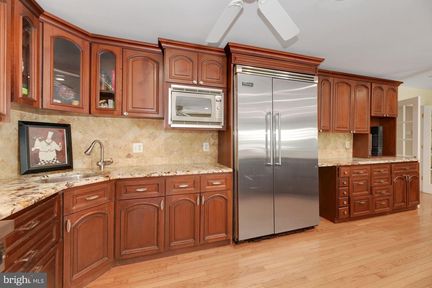 8121 BRIAR CREEK DRIVE
