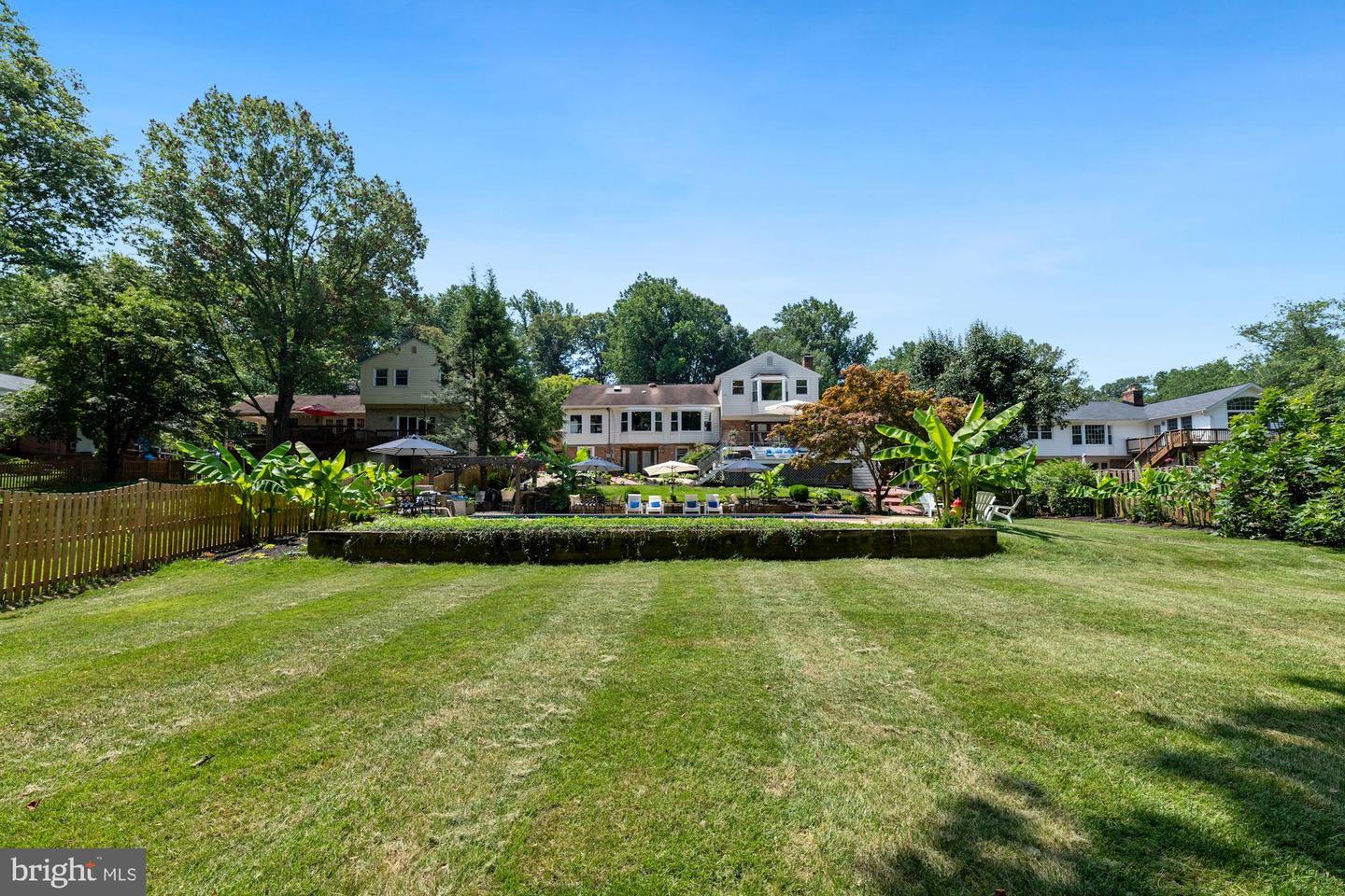 8121 BRIAR CREEK DRIVE