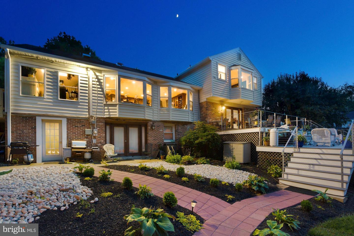 8121 BRIAR CREEK DRIVE