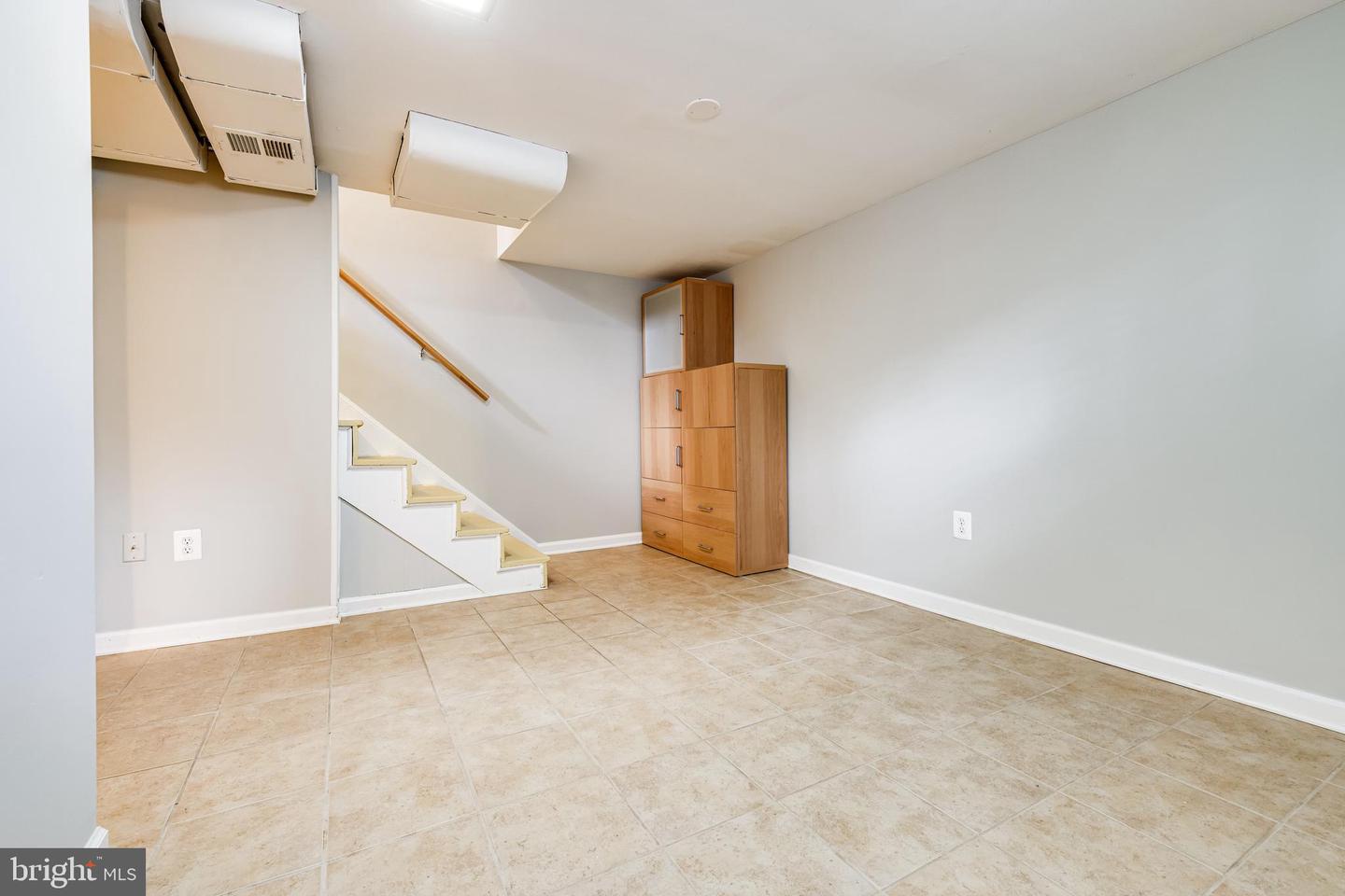 5809 MOUNT VERNON DRIVE