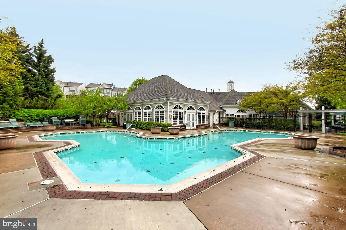 12735 FAIR BRIAR LANE