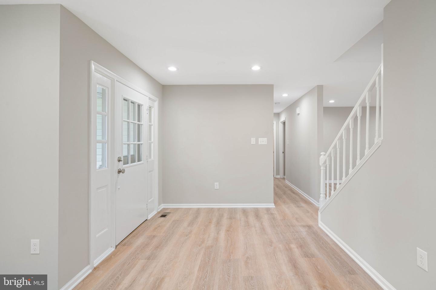 9912 RAND DRIVE