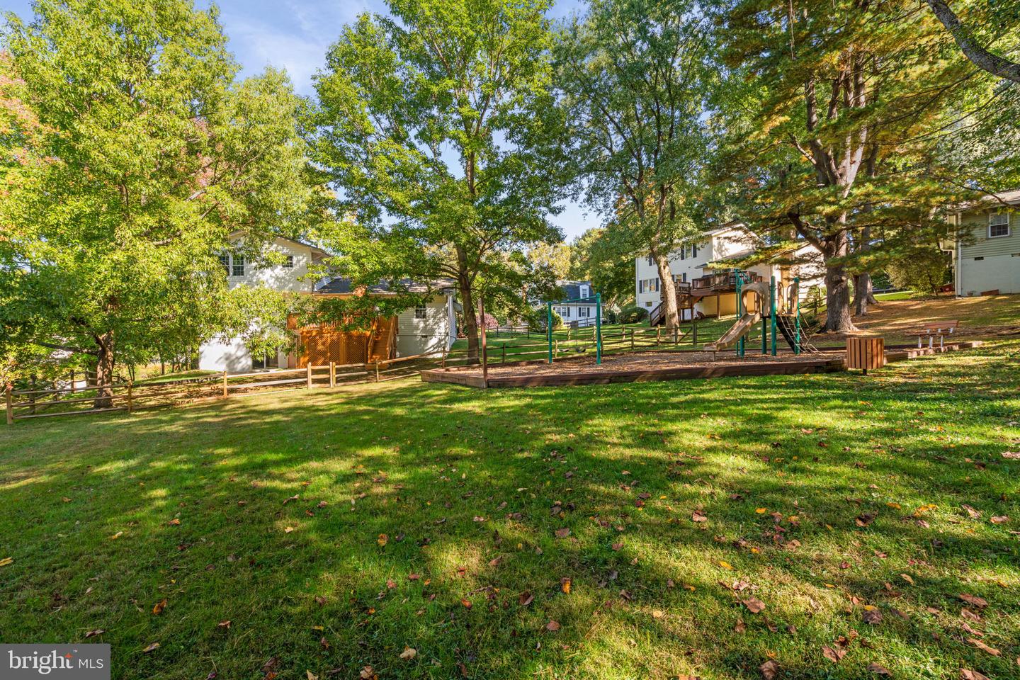 9912 RAND DRIVE