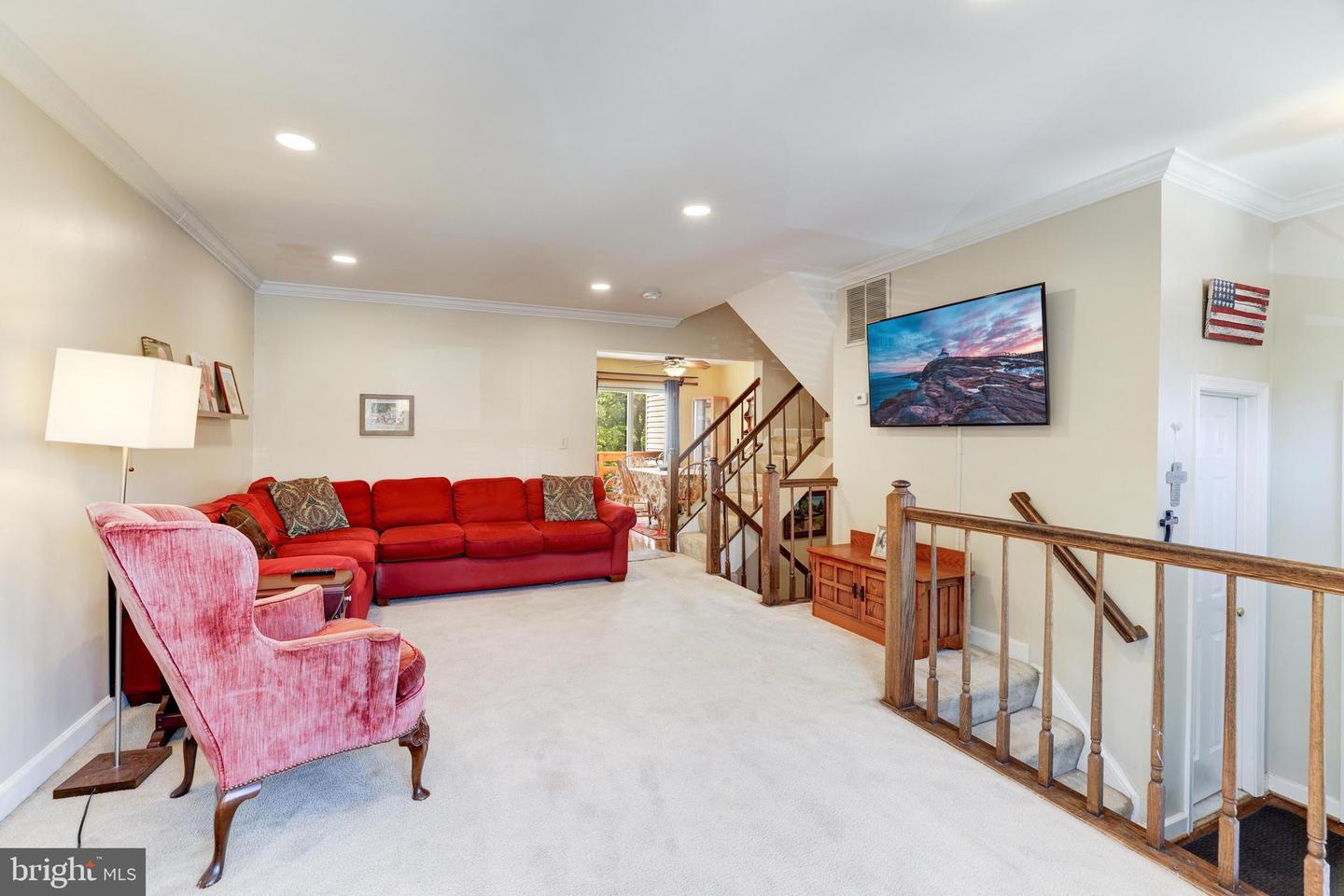 6094 JOUST LANE