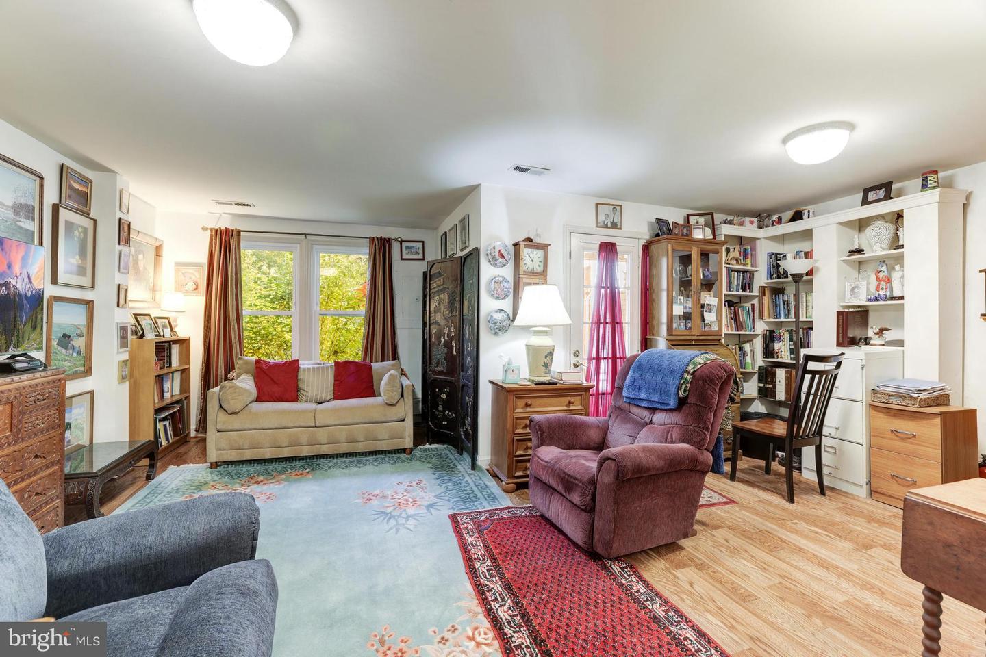 6094 JOUST LANE