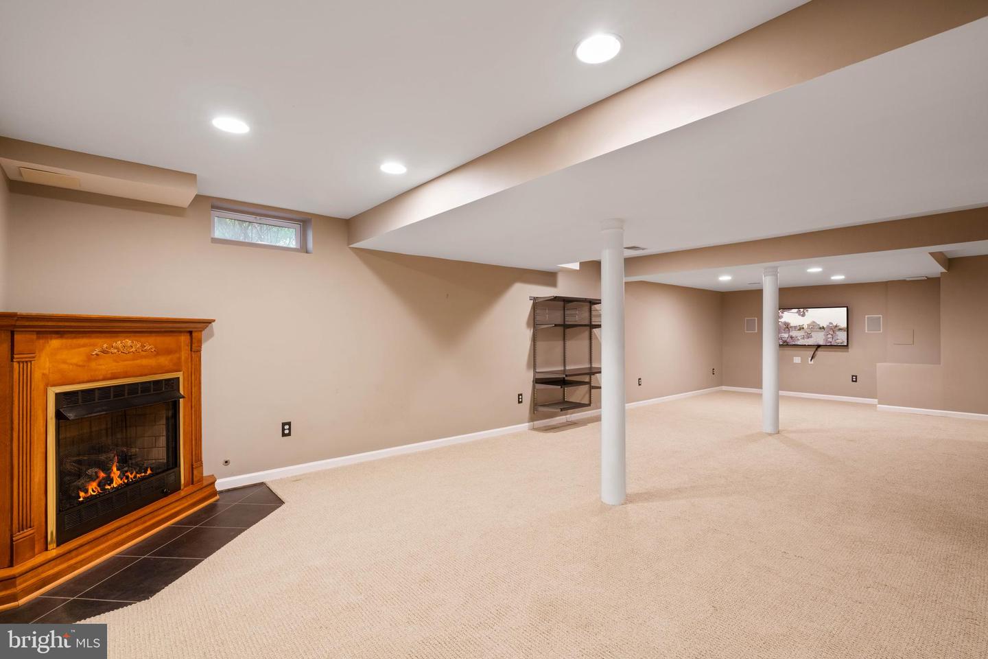 11636 OLD BROOKVILLE COURT