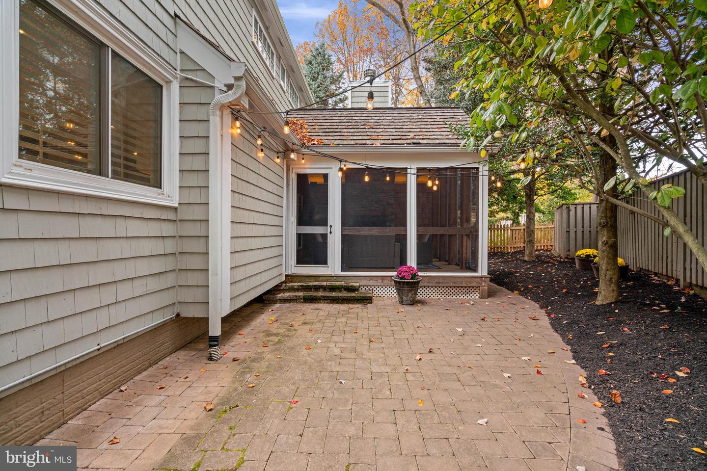 11636 OLD BROOKVILLE COURT