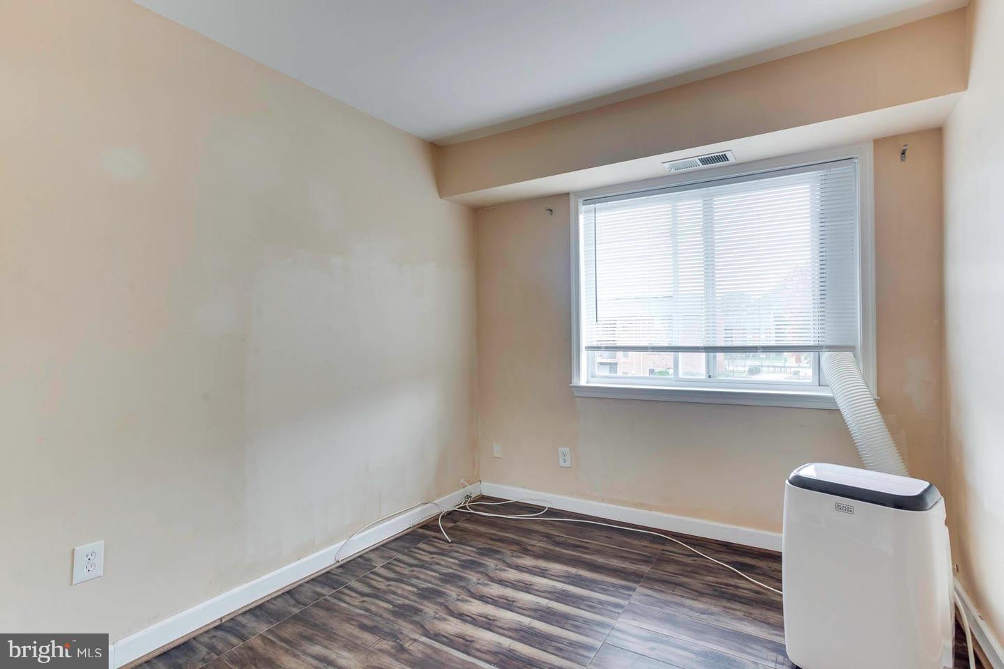 7981 AUDUBON AVENUE Unit: 301