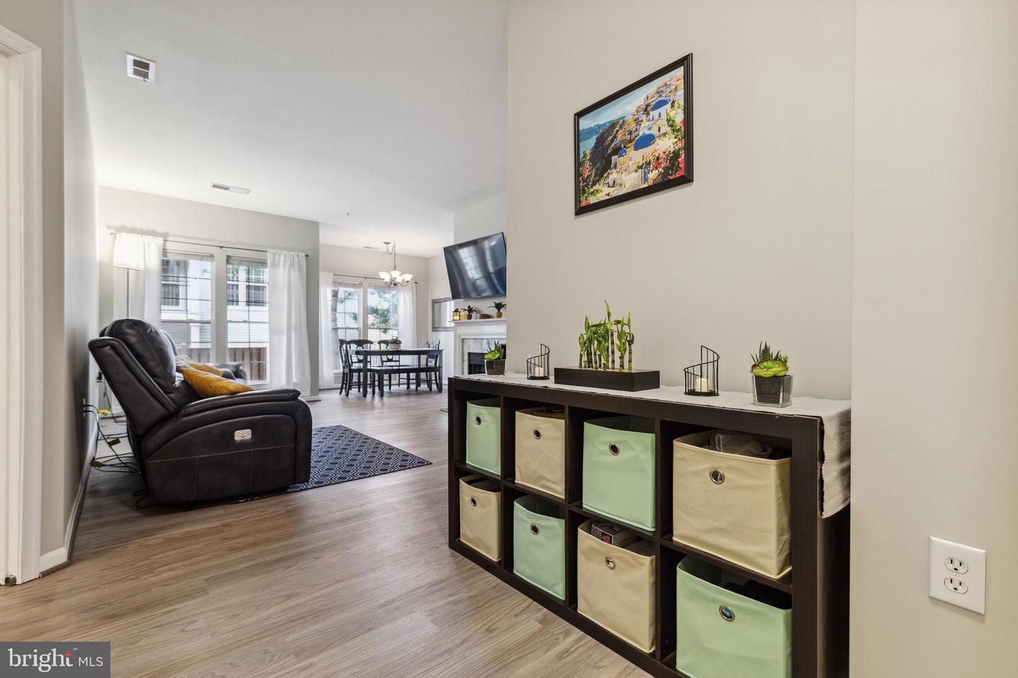4138 FOUNTAINSIDE LANE Unit: 102