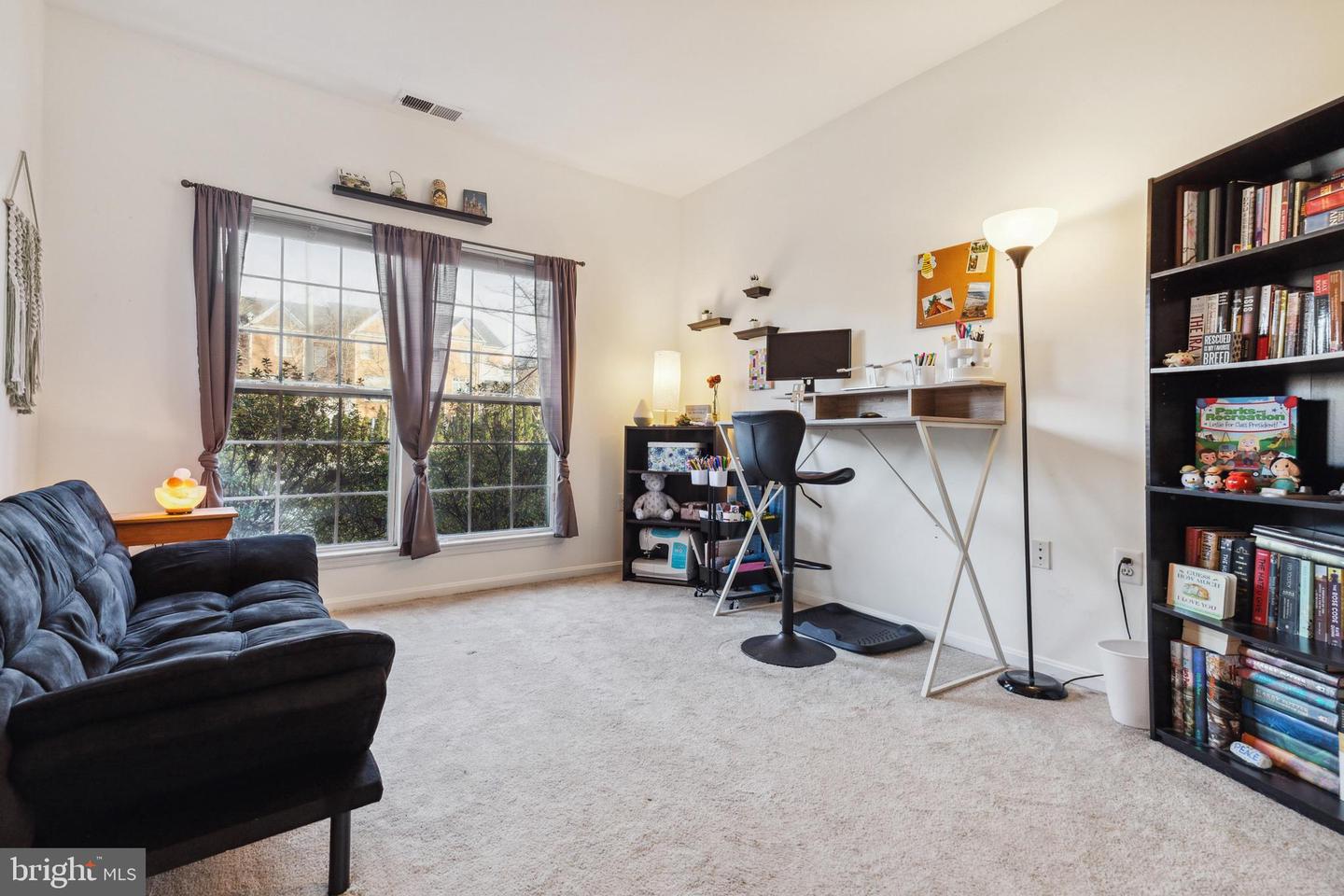 4138 FOUNTAINSIDE LANE Unit: 102
