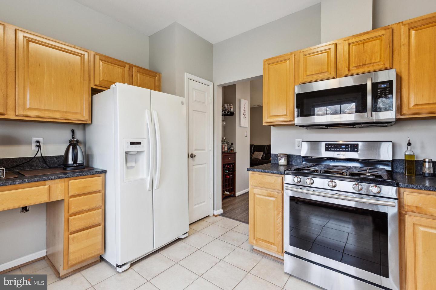 4138 FOUNTAINSIDE LANE Unit: 102