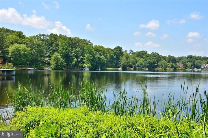 11618 VANTAGE HILL ROAD Unit: 22B