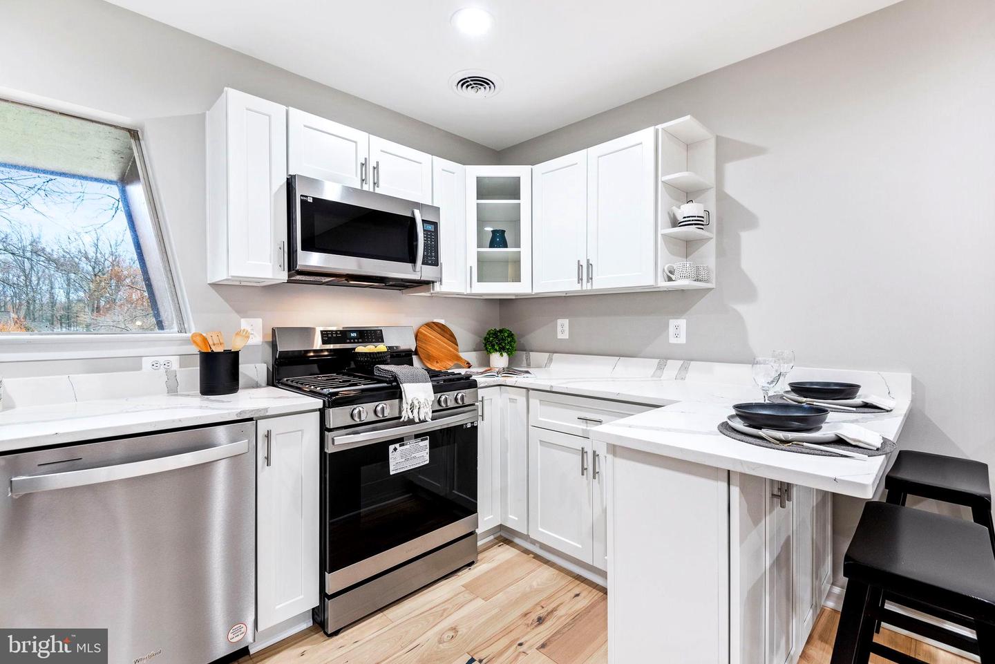 11618 VANTAGE HILL ROAD Unit: 22B
