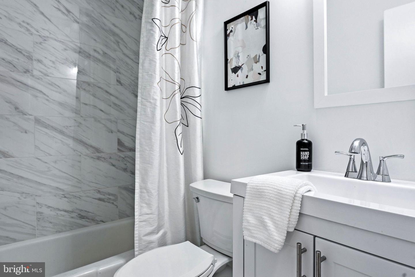 11618 VANTAGE HILL ROAD Unit: 22B