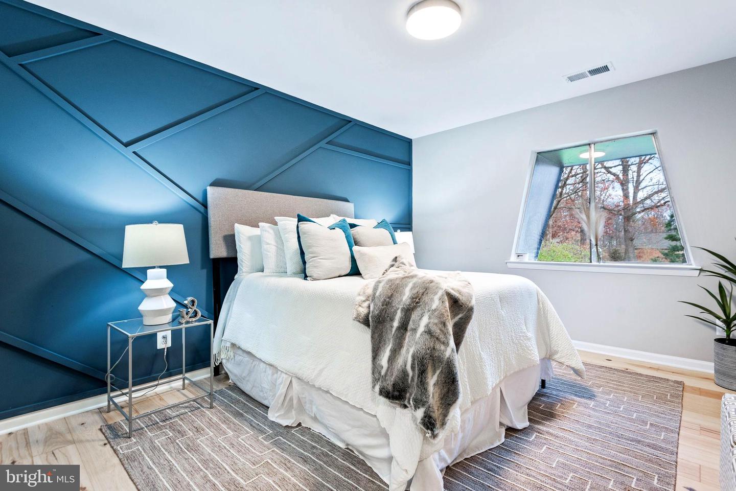 11618 VANTAGE HILL ROAD Unit: 22B